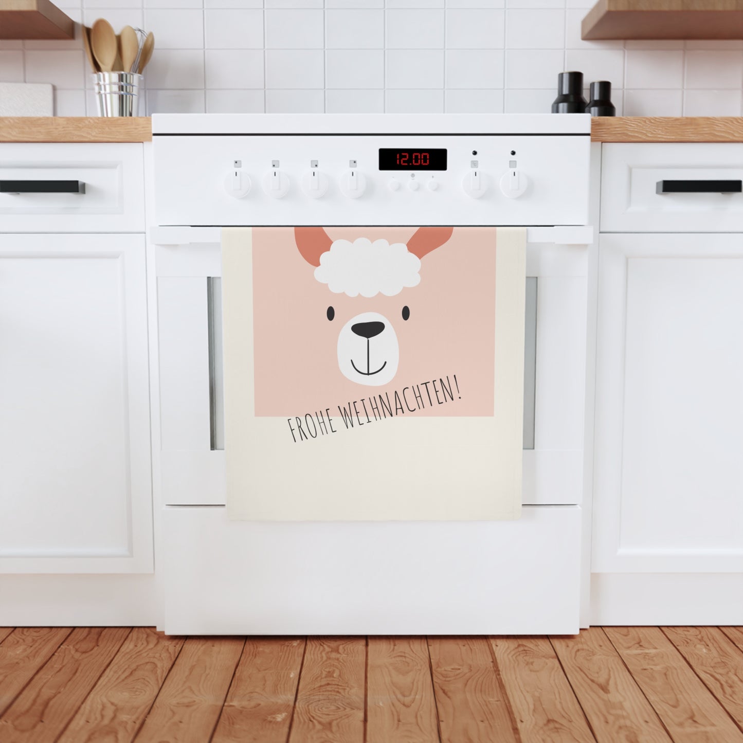 Cute Llama kitchen tea towel for Christmas decoration or as birthday gift. 🎉🥂