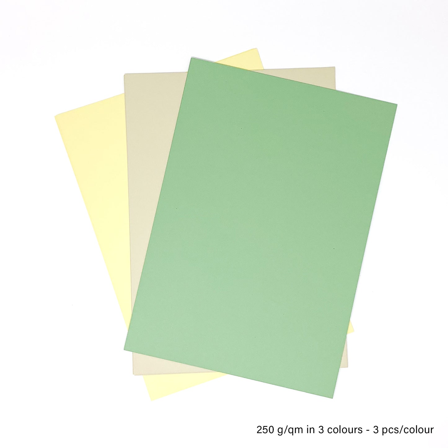 Gekleurd knutselpapier - 100% gerecycleerd, 4 diktes, 136 st.